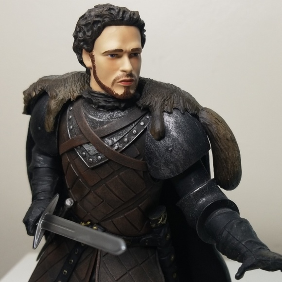 Robb Stark - HBO Game of Thrones Deluxe Figure - Picture 2 of 6